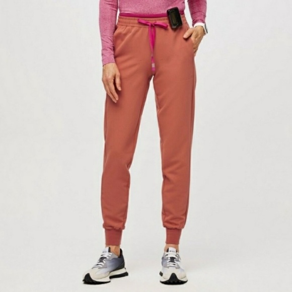 FIGS *LIMITED EDITION* Mari Terracotta Scrub Pants XXL/P - Picture 1 of 8